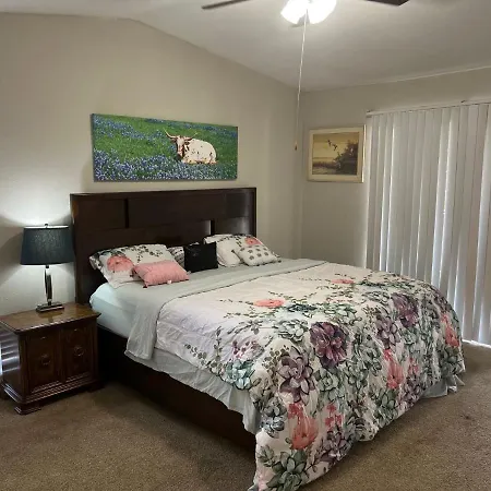 Beautiful 1-Bedroom Townhome With Nice Amenities Houston Exterior photo