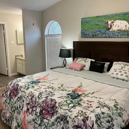 Beautiful 1-Bedroom Townhome With Nice Amenities Houston Exterior photo