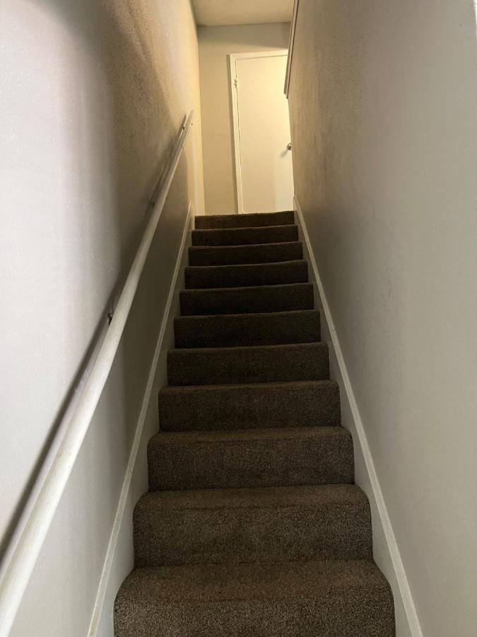 Beautiful 1-bedroom Townhome With Amenities Apartment Houston