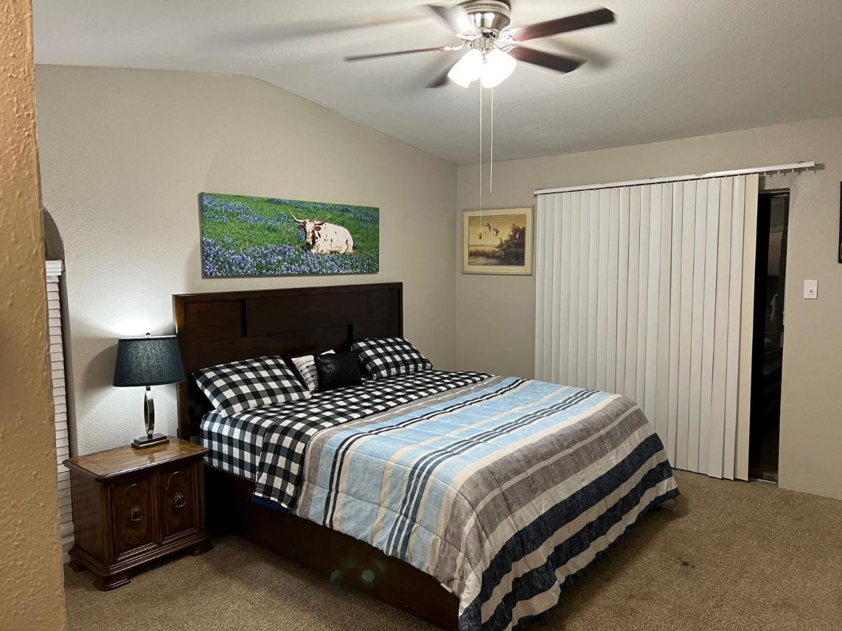 Apartamento Beautiful 1-bedroom Townhome With Amenities